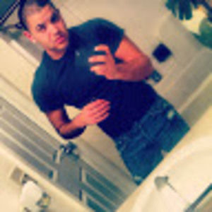 Meet your Posher, Derrick